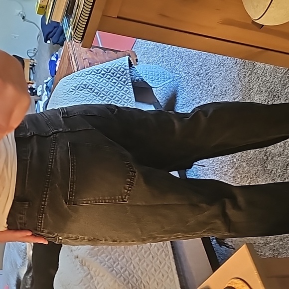 STUNNING COTTON ON STRAIGHT LEG LONG DISTRESSED BLACK JEANS - Picture 10 of 10